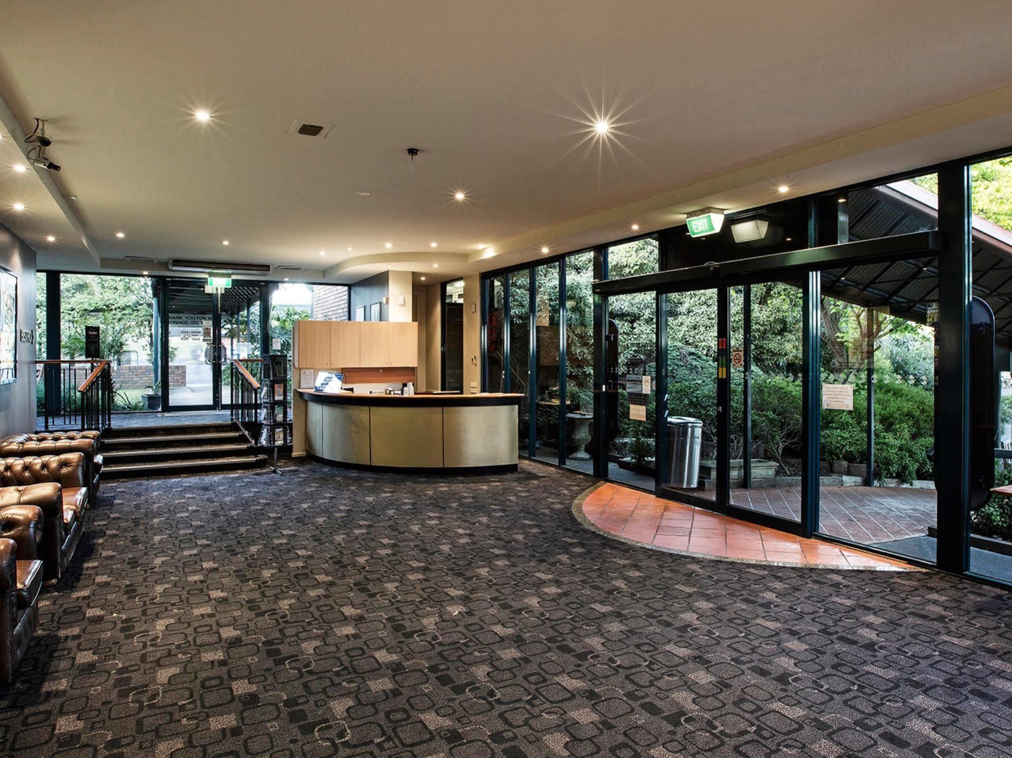 Burvale Hotel Nunawading Zewnętrze zdjęcie